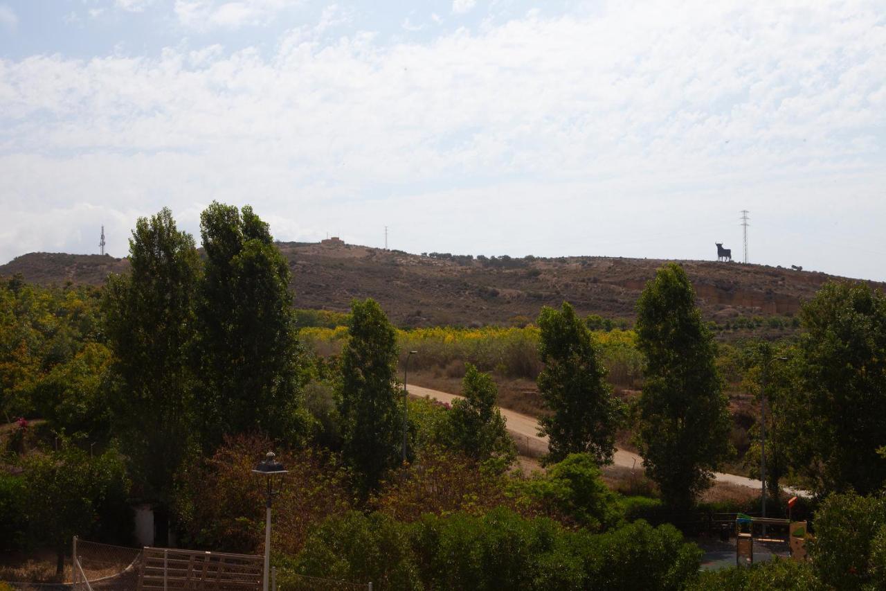 אלמייטה באחו Apartamentos El Chorrilllo מראה חיצוני תמונה